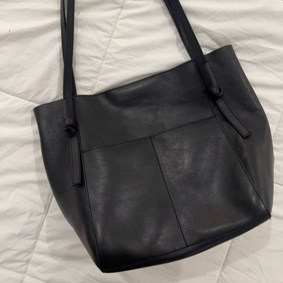 Tote - Picture 4 of 6